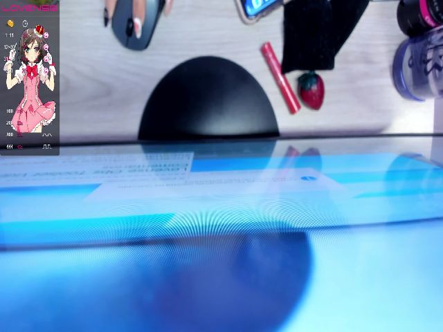 Live sex webcam photo for Lys_with #273389952