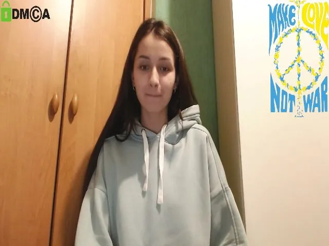 Live sex webcam photo for MEDIA_ #272635178