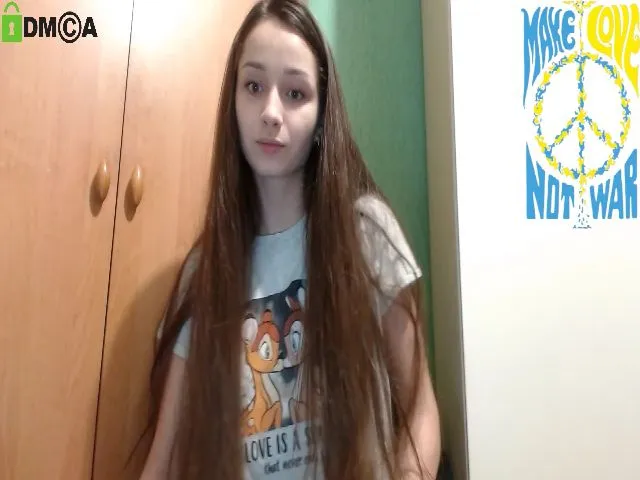 Live sex webcam photo for MEDIA_ #272699366