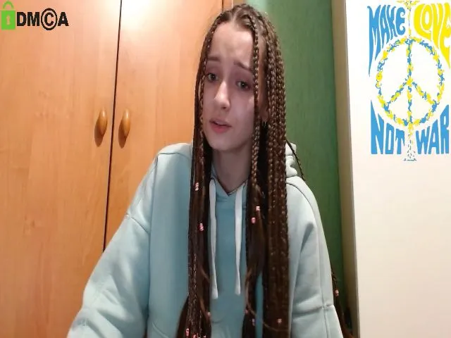 Live sex webcam photo for MEDIA_ #272769789