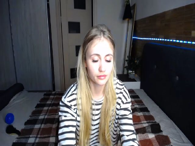 Live sex webcam photo for MELANI_A #271879304