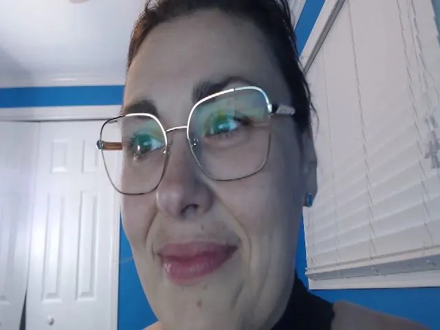 Live sex webcam photo for MILF_Kori #273842509