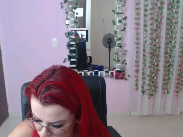 Live sex webcam photo for MILF_karol #272925686