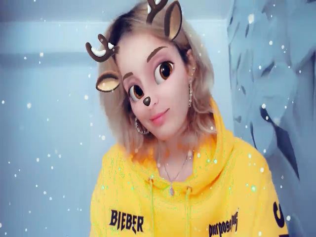 Live sex webcam photo for MISHEL_LOVE #271790223