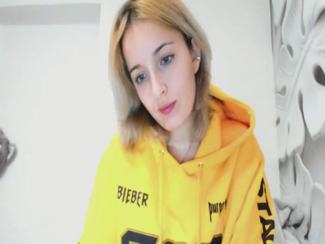 Live sex webcam photo for MISHEL_LOVE #272065724