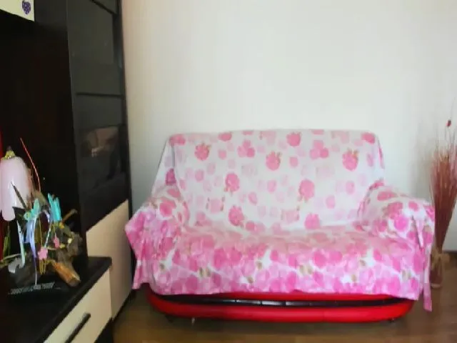 Live sex webcam photo for MISS_JOY99 #273001624