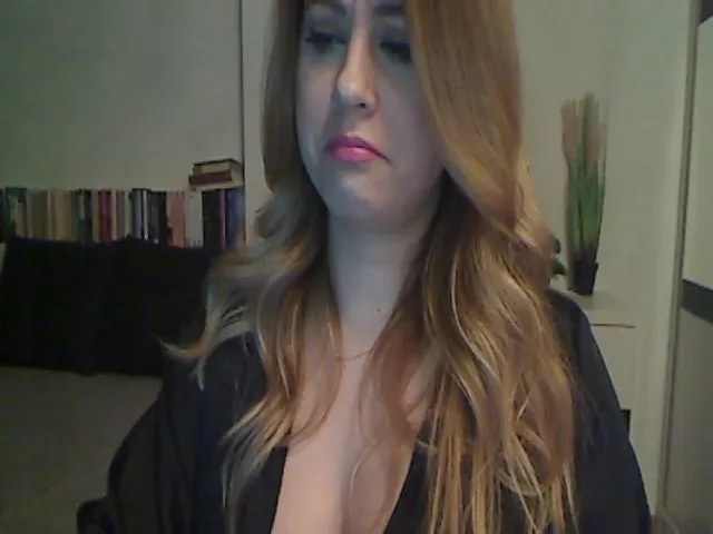 Live sex webcam photo for MISS__S #272956935