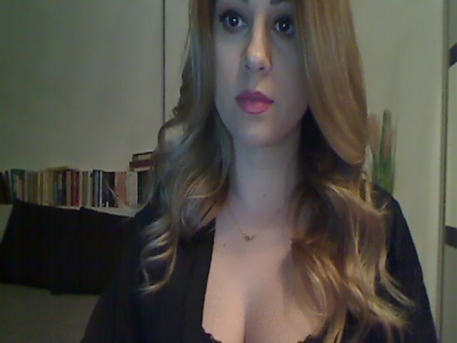 Live sex webcam photo for MISS__S #273102542