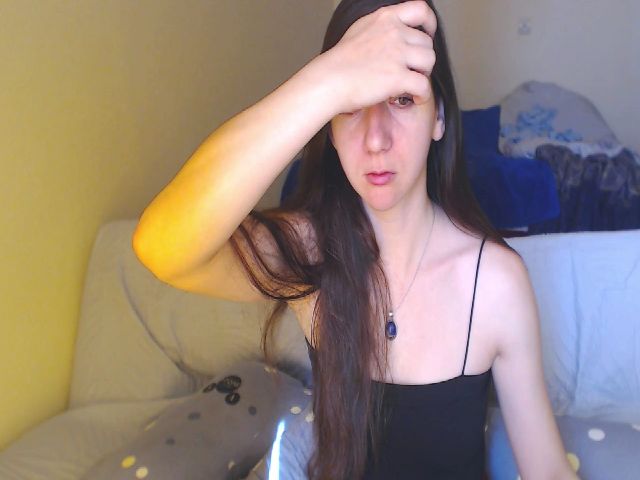 Live sex webcam photo for MMM_Meow #272984378