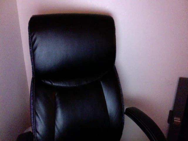 Live sex webcam photo for MONA_LUNA #274083771