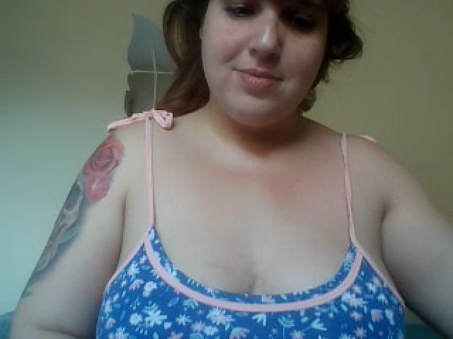 Live sex webcam photo for Maaryhot #273339428