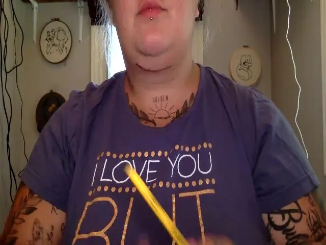 Live sex webcam photo for Maciex0 #274151366