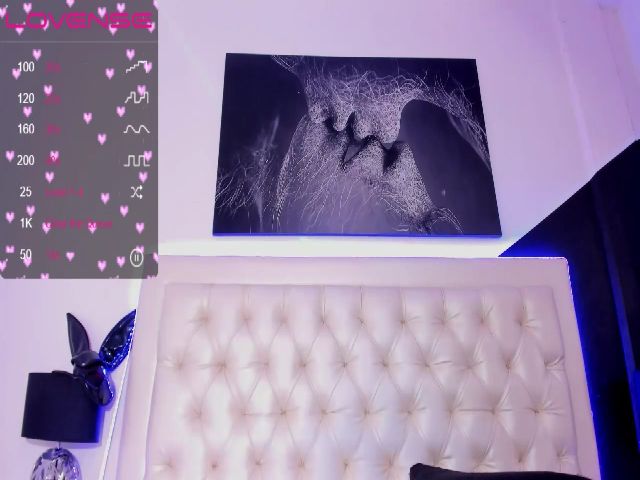 Live sex webcam photo for Mackenzie__20 #273124206