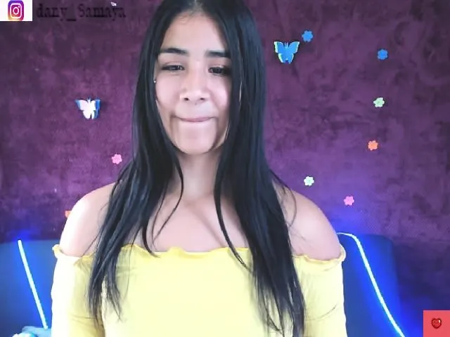Live sex webcam photo for Madalinekroft #273767676
