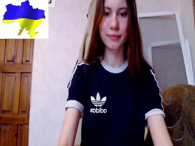 Live sex webcam photo for Maddie_May #273011428