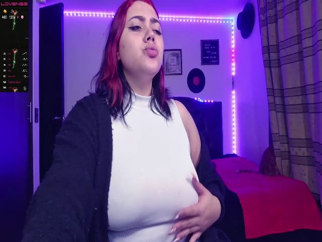 Live sex webcam photo for Maddieangels #273521955