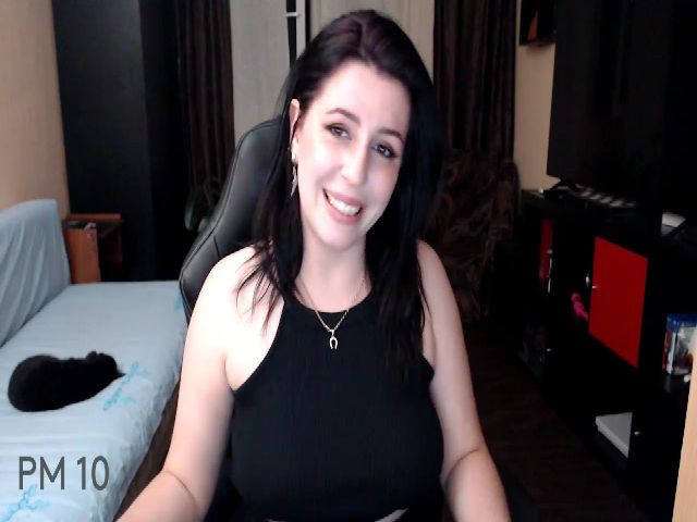 Live sex webcam photo for Maddy_Smiths #273430283