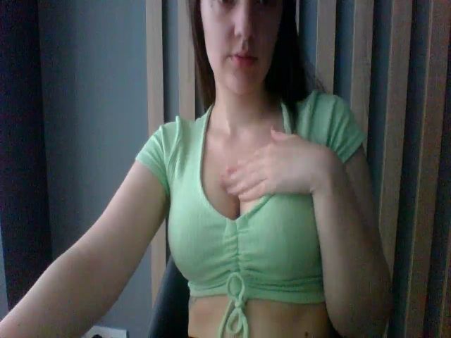 Live sex webcam photo for Madi_Lainee #273730927