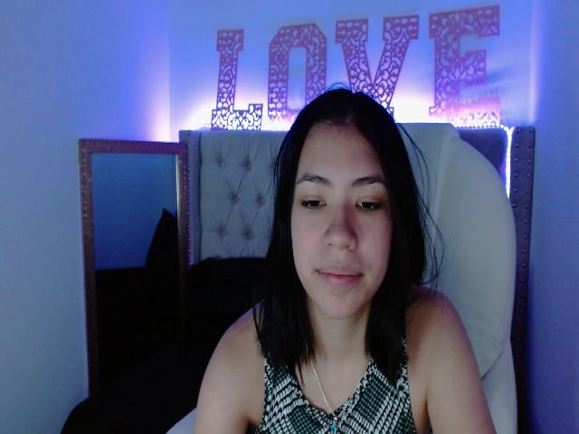 Live sex webcam photo for Madison555 #271868089