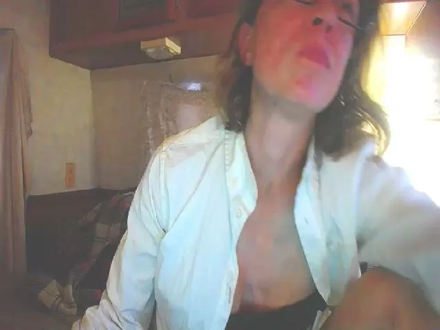 Live sex webcam photo for MadisonAc #273058160