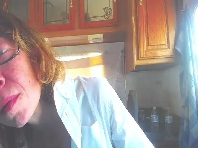 Live sex webcam photo for MadisonAc #273077656