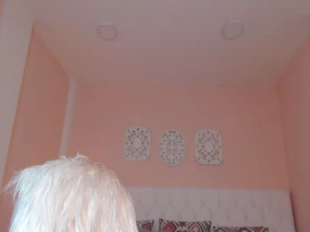 Live sex webcam photo for MadisonCooper #274081281