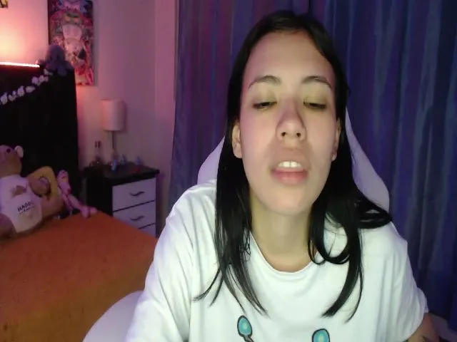Live sex webcam photo for MadisonMurphy #273820249