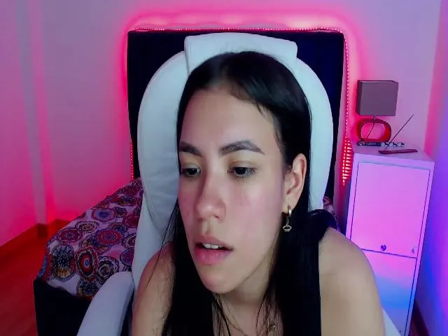 Live sex webcam photo for MadisonMurphy #274108502