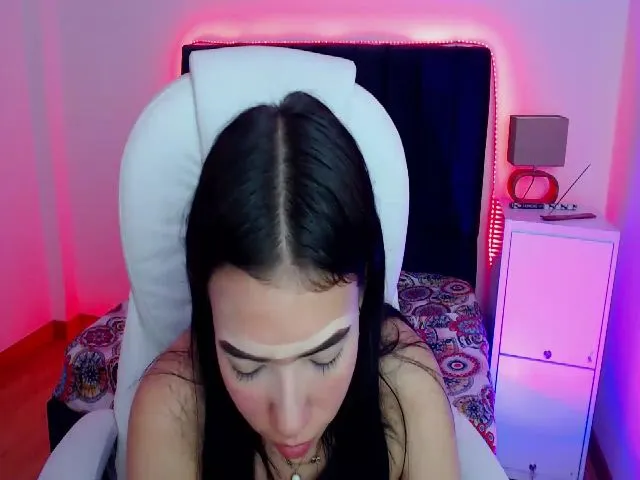 Live sex webcam photo for MadisonMurphy #274108588
