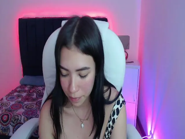 Live sex webcam photo for MadisonMurphy #274121488