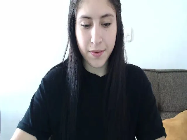 Live sex webcam photo for MadyConnor #271934611