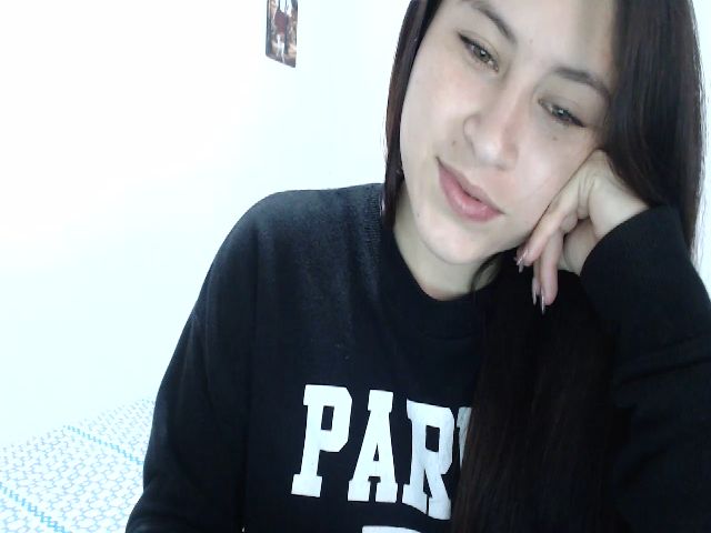 Live sex webcam photo for MadyConnor #273107335