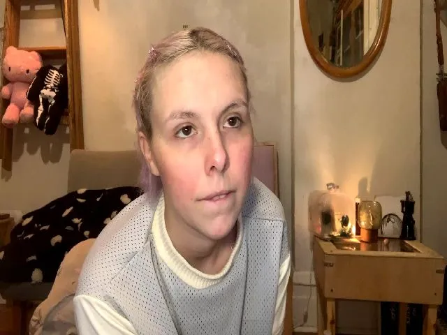 Live sex webcam photo for Maebbaby #274064884