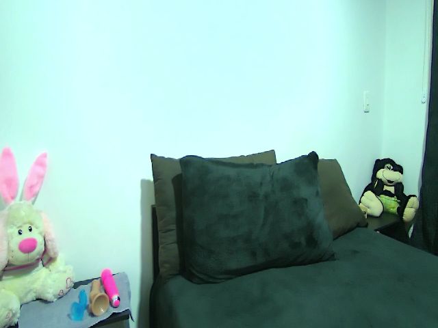 Live sex webcam photo for Maez_Ashley #272442695