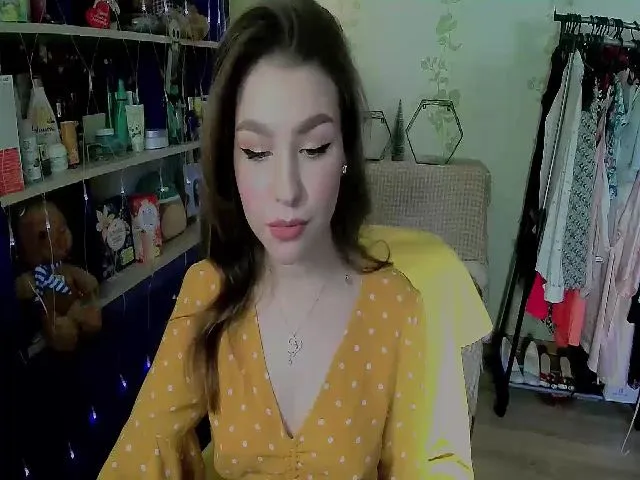 Live sex webcam photo for MagicGirl1 #272524590