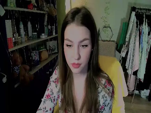 Live sex webcam photo for MagicGirl1 #273041879