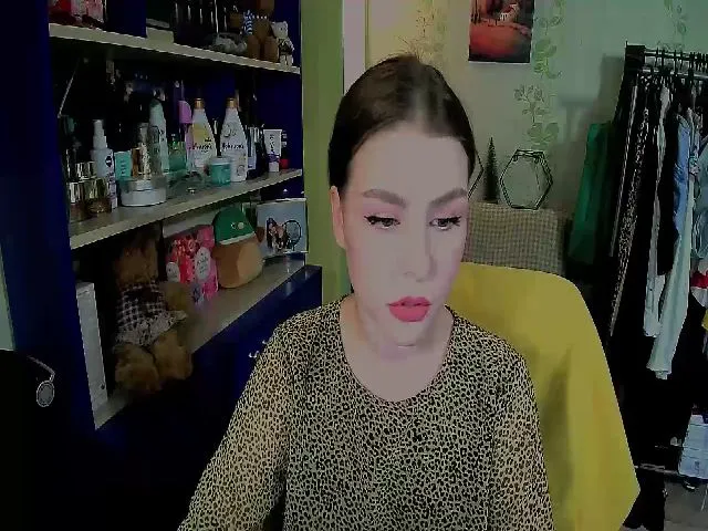 Live sex webcam photo for MagicGirl1 #273773870