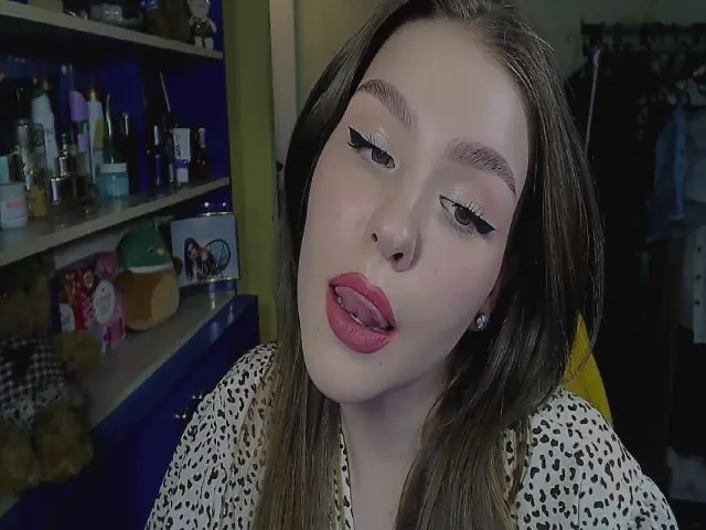Live sex webcam photo for MagicGirl1 #273947382