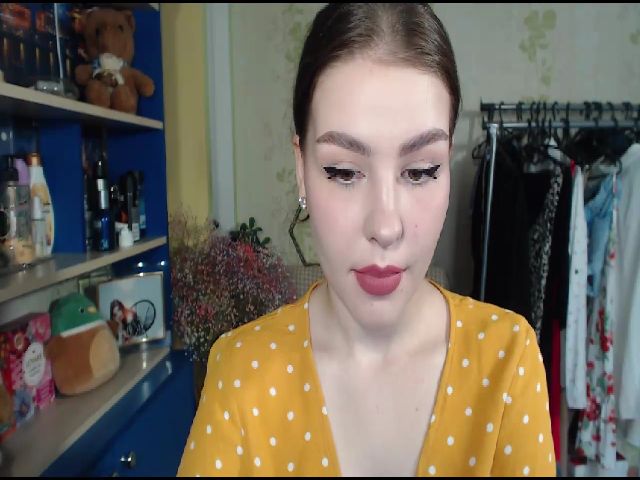 Live sex webcam photo for MagicGirl1 #274340370