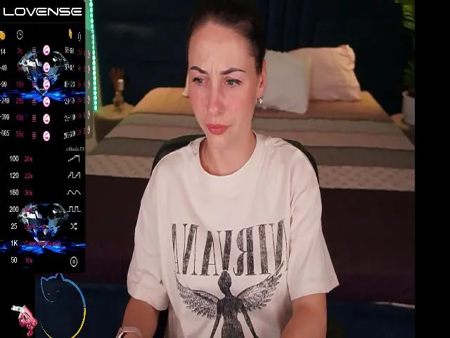 Live sex webcam photo for MagneticQ #273924613