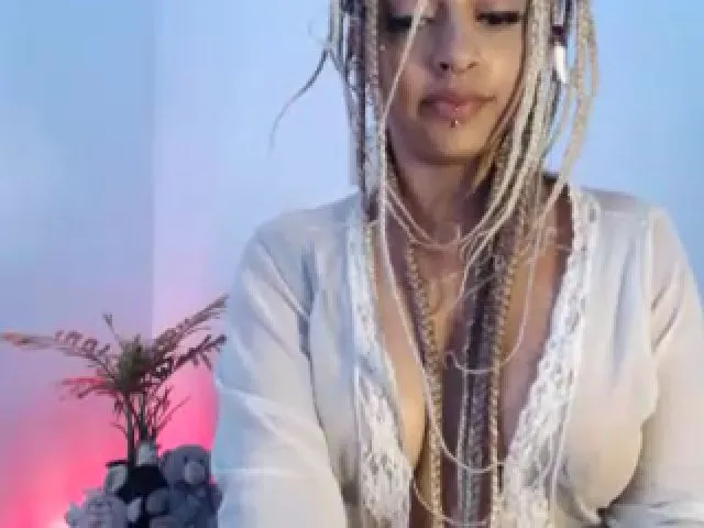 Live sex webcam photo for Mahanne #274138294