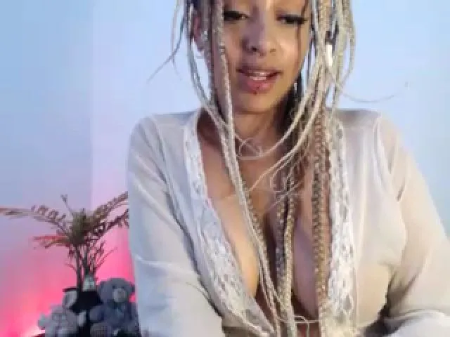 Live sex webcam photo for Mahanne #274138363