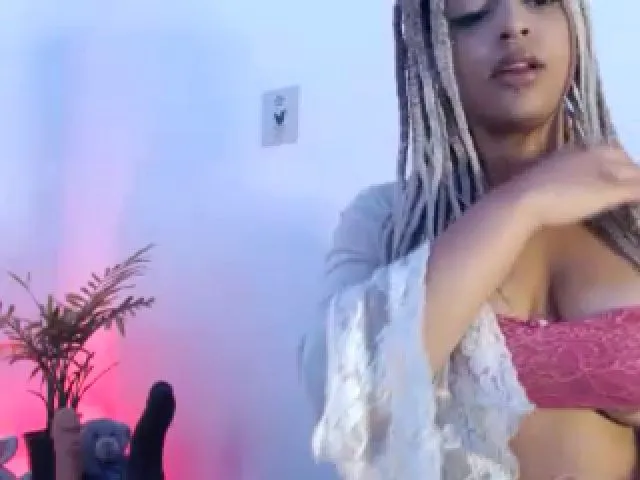 Live sex webcam photo for Mahanne #274149152