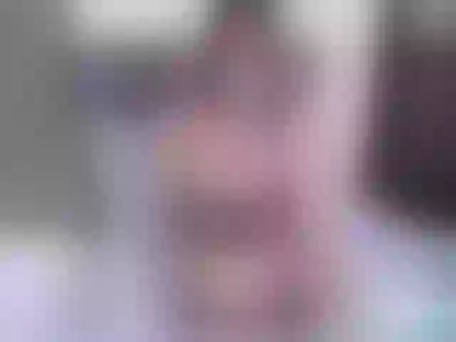 Live sex webcam photo for MaiiAngel #272804853