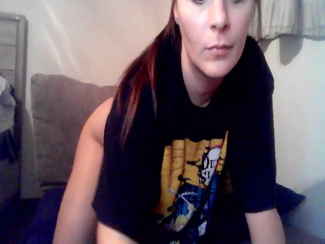 Live sex webcam photo for MainSQUEEZE69 #274635047