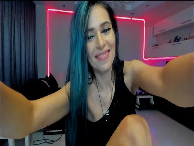 Live sex webcam photo for MakeYouItchBB #272184084