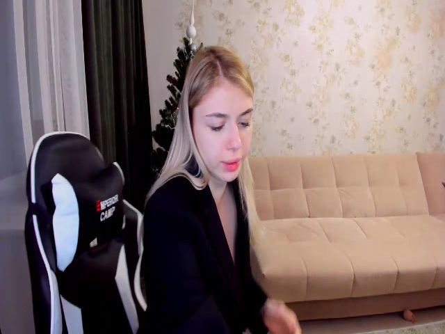 Live sex webcam photo for Make_my_Luck #271831994