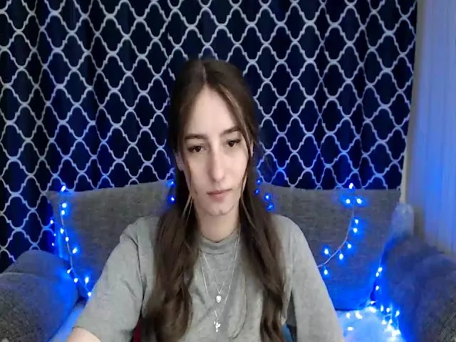 Live sex webcam photo for Mallinkaa #273551917