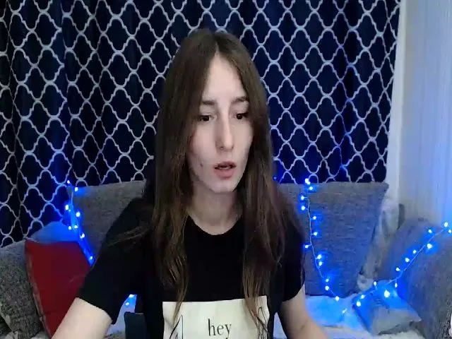 Live sex webcam photo for Mallinkaa #273689118