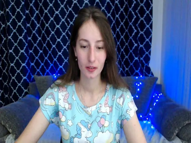 Live sex webcam photo for Mallinkaa #274232841